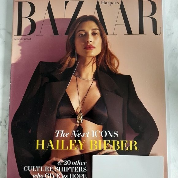 Harper's Bazaar Magazine USA Hailey Bieber The Icon Issue September 2022 - Picture 2 of 6